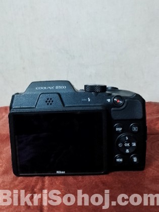 Nikon Coolpix B500